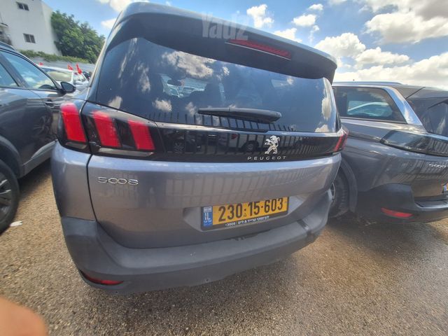 פיג'ו 5008