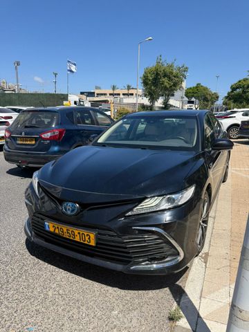 מודעת רכב טויוטה קאמרי