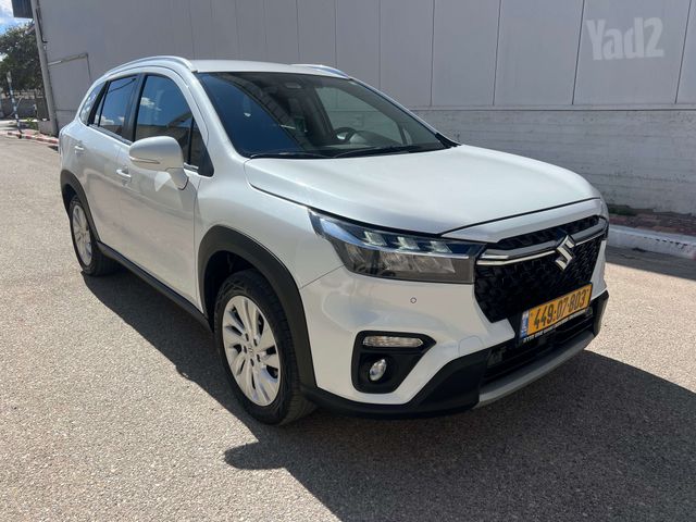 סוזוקי S-Cross