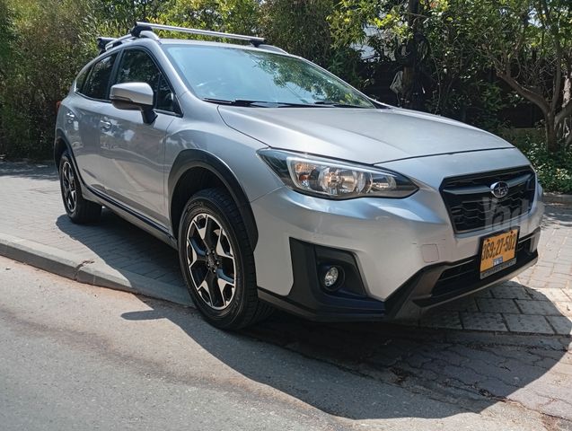מודעת רכב סובארו XV