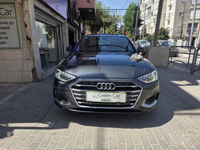מודעת רכב אאודי A4