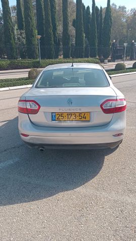 רנו פלואנס