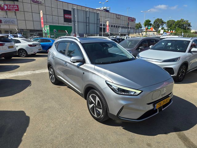 מודעת רכב אם ג'י ZS 1