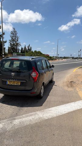 דאצ'יה לודג'י