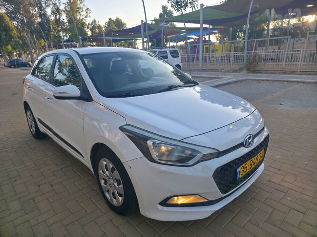 מודעת רכב יונדאי i20