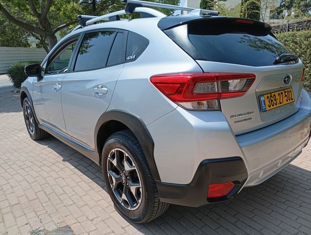 מודעת רכב סובארו XV