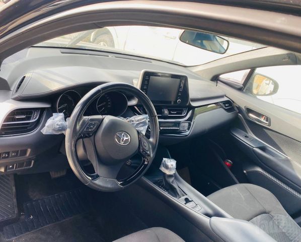 טויוטה C-HR