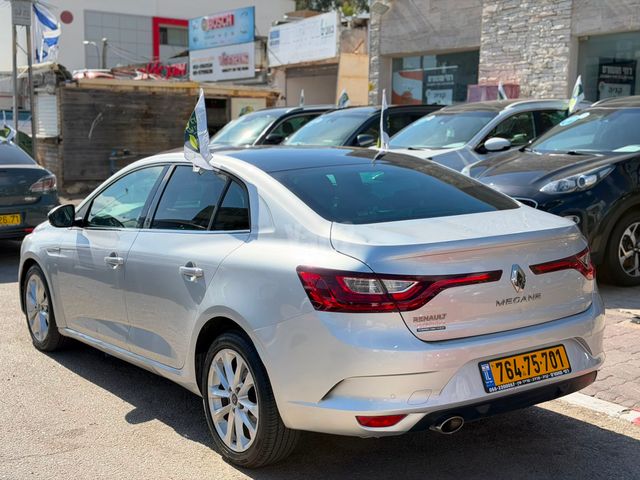 מודעת רכב רנו מגאן 1
