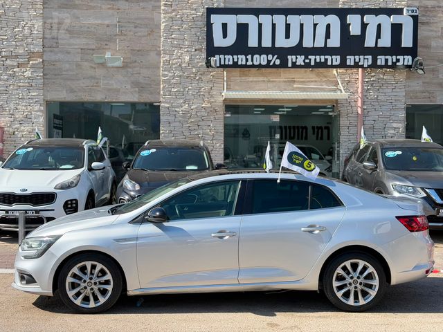 רנו מגאן