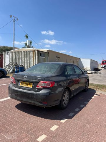 מודעת רכב טויוטה קורולה