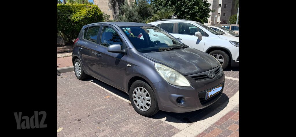 מודעת רכב יונדאי i20