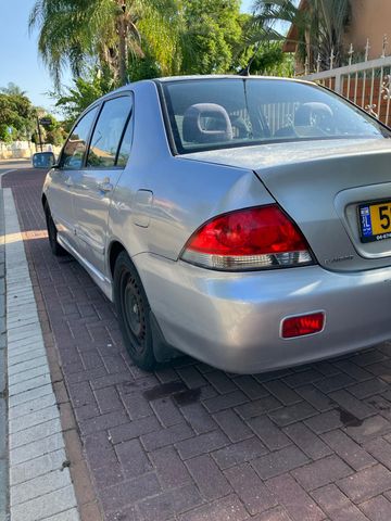 מיצובישי לנסר