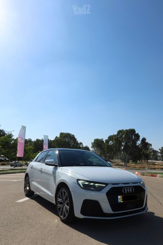 מודעת רכב אאודי A1