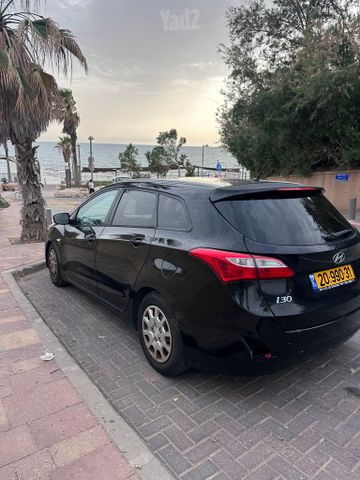 יונדאי i30