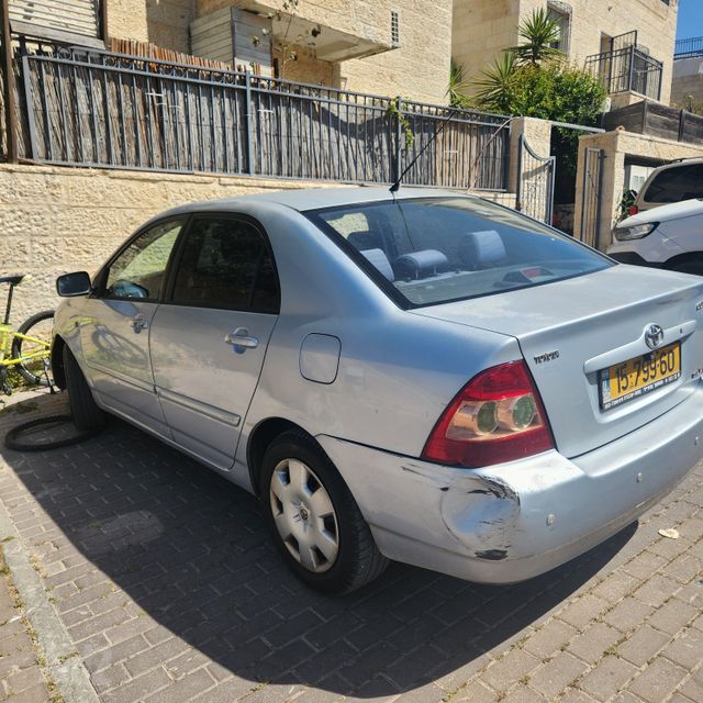 מודעת רכב טויוטה קורולה