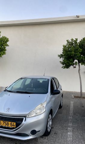 מודעת רכב פיג'ו 208