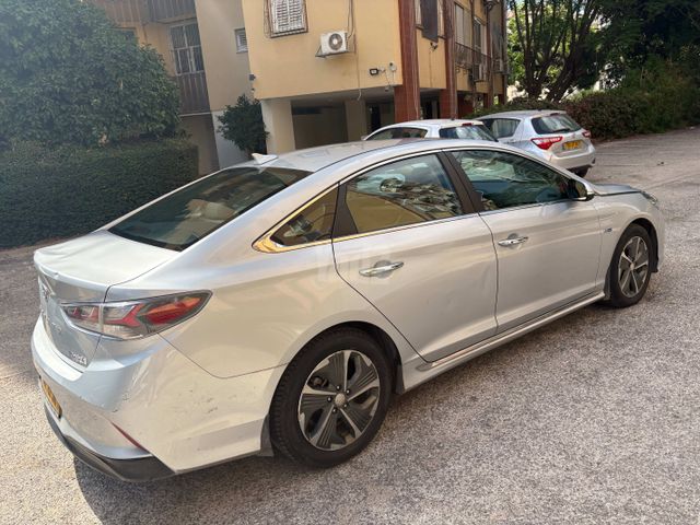 מודעת רכב יונדאי סונטה