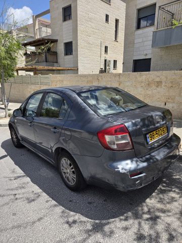 סוזוקי SX4