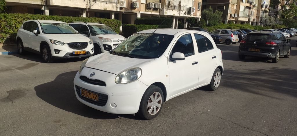ניסאן מיקרה