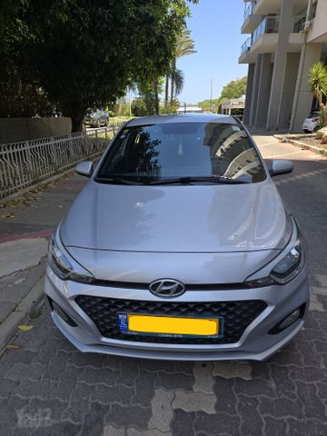 מודעת רכב יונדאי i20