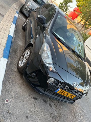 יונדאי i10