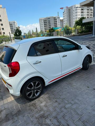 קיה פיקנטו