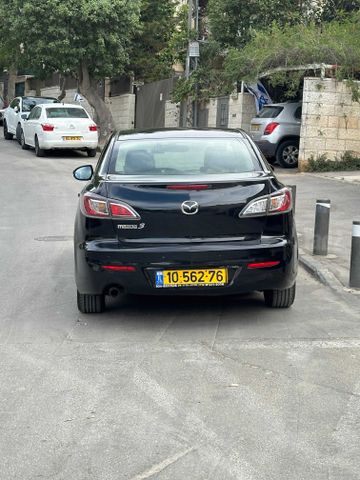 מאזדה 3