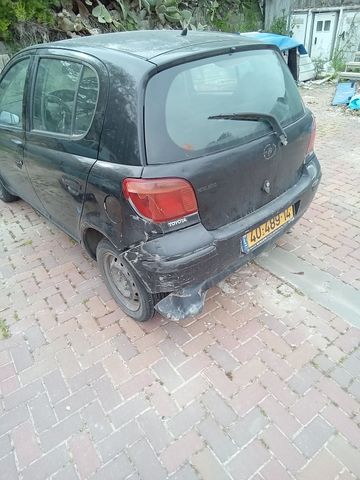 טויוטה יאריס