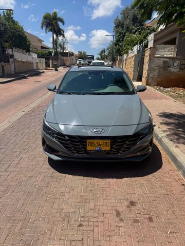 יונדאי אלנטרה