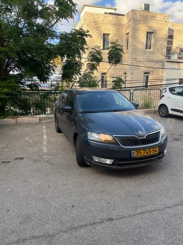 סקודה ראפיד