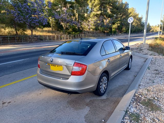 סקודה ראפיד