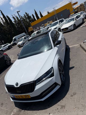 מודעת רכב סקודה סופרב