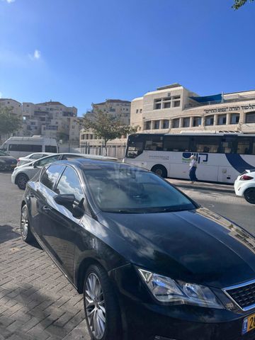 סיאט לאון