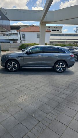 מרצדס-בנץ EQC