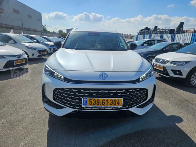 מודעת רכב אם ג'י EHS PHEV