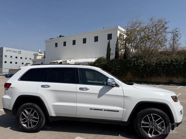 ג'יפ גרנד צ'ירוקי