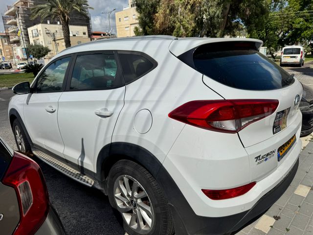 מודעת רכב יונדאי טוסון