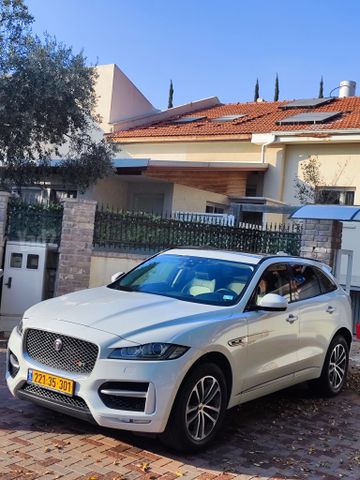 יגואר F-Pace