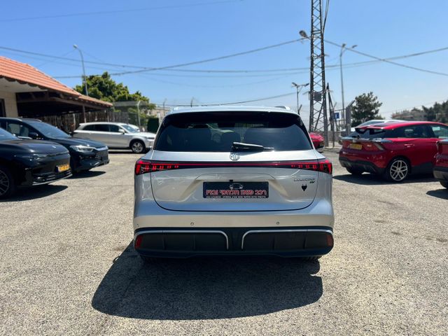 אם ג'י S6
