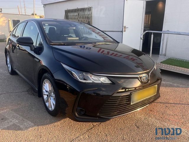 מודעת רכב טויוטה קורולה