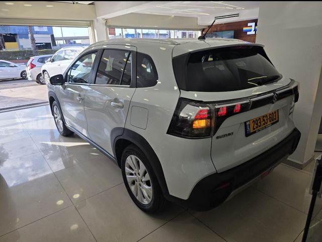 מודעת רכב סוזוקי S-Cross