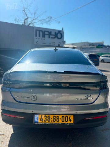 בי.ווי.די סיל 5