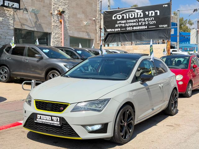 מודעת רכב סיאט לאון