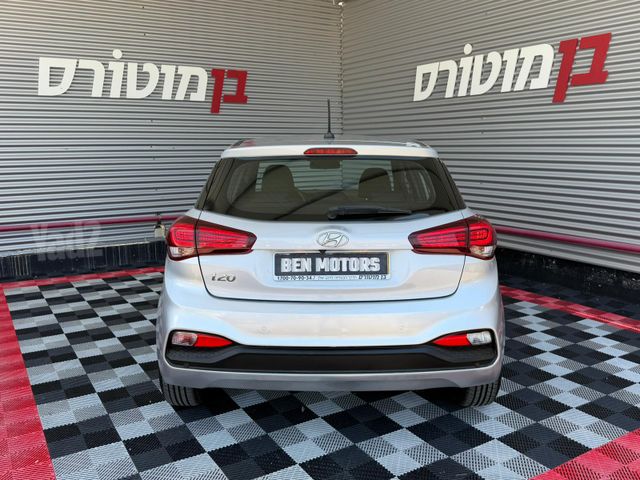 יונדאי i20