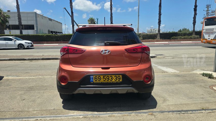 יונדאי I20 קרוס