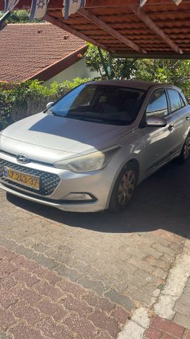 מודעת רכב יונדאי i20