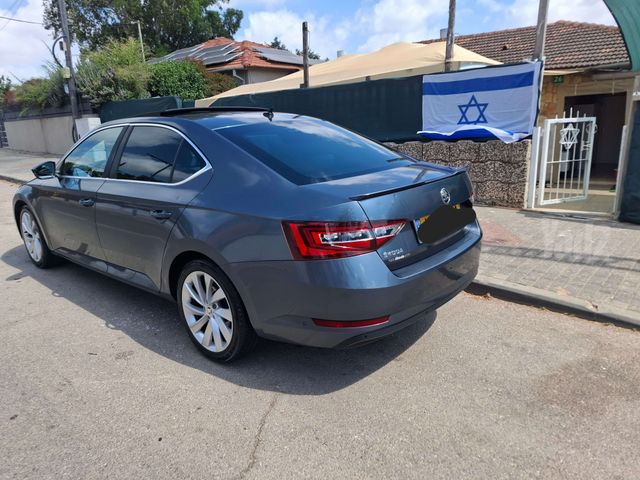 סקודה סופרב