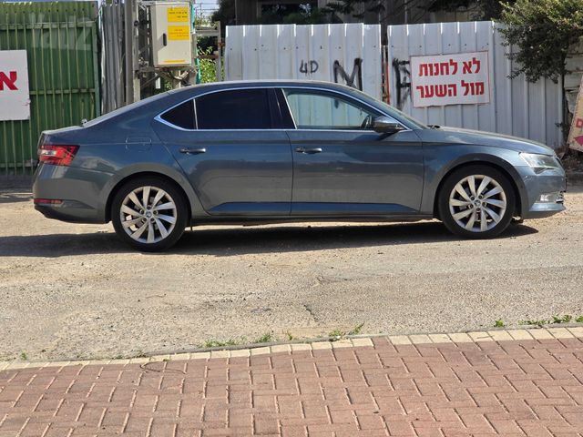 סקודה סופרב