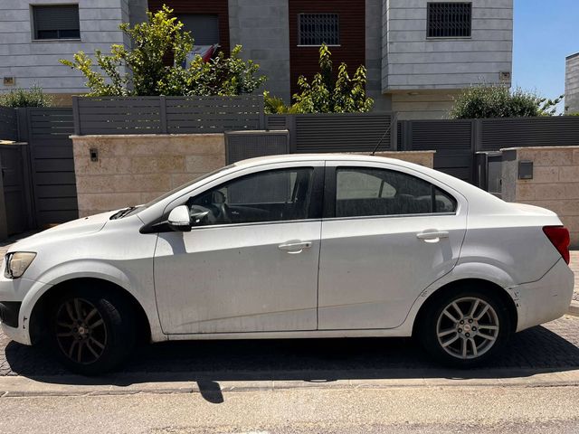 מודעת רכב שברולט סוניק