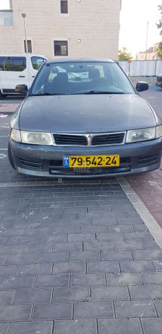 מודעת רכב מיצובישי לנסר